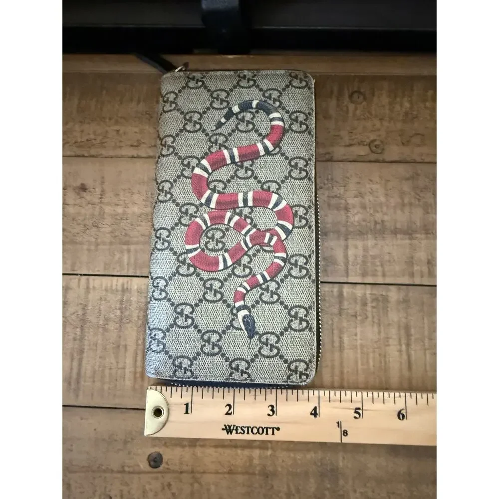 Gucci Wallet Mens GG Supreme Canvas Snake Print Zip Around Long Wallet W/COA